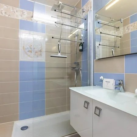 Apartment Entre Et Nature - Les Hauts De Avec Garage Gratuit Clermont-Ferrand